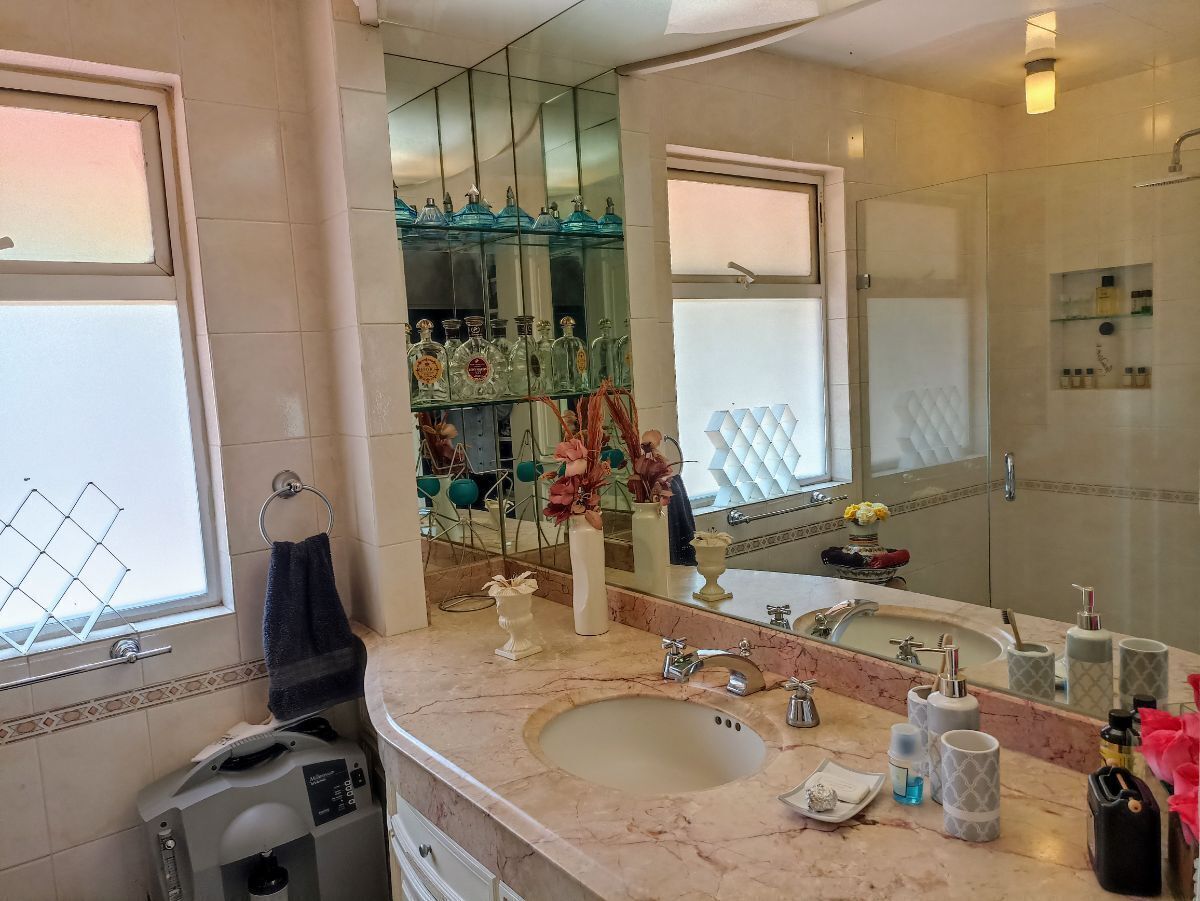 27 de 36: Casa en Renta en Fraccionamiento El Bosque Rayo Vende ®