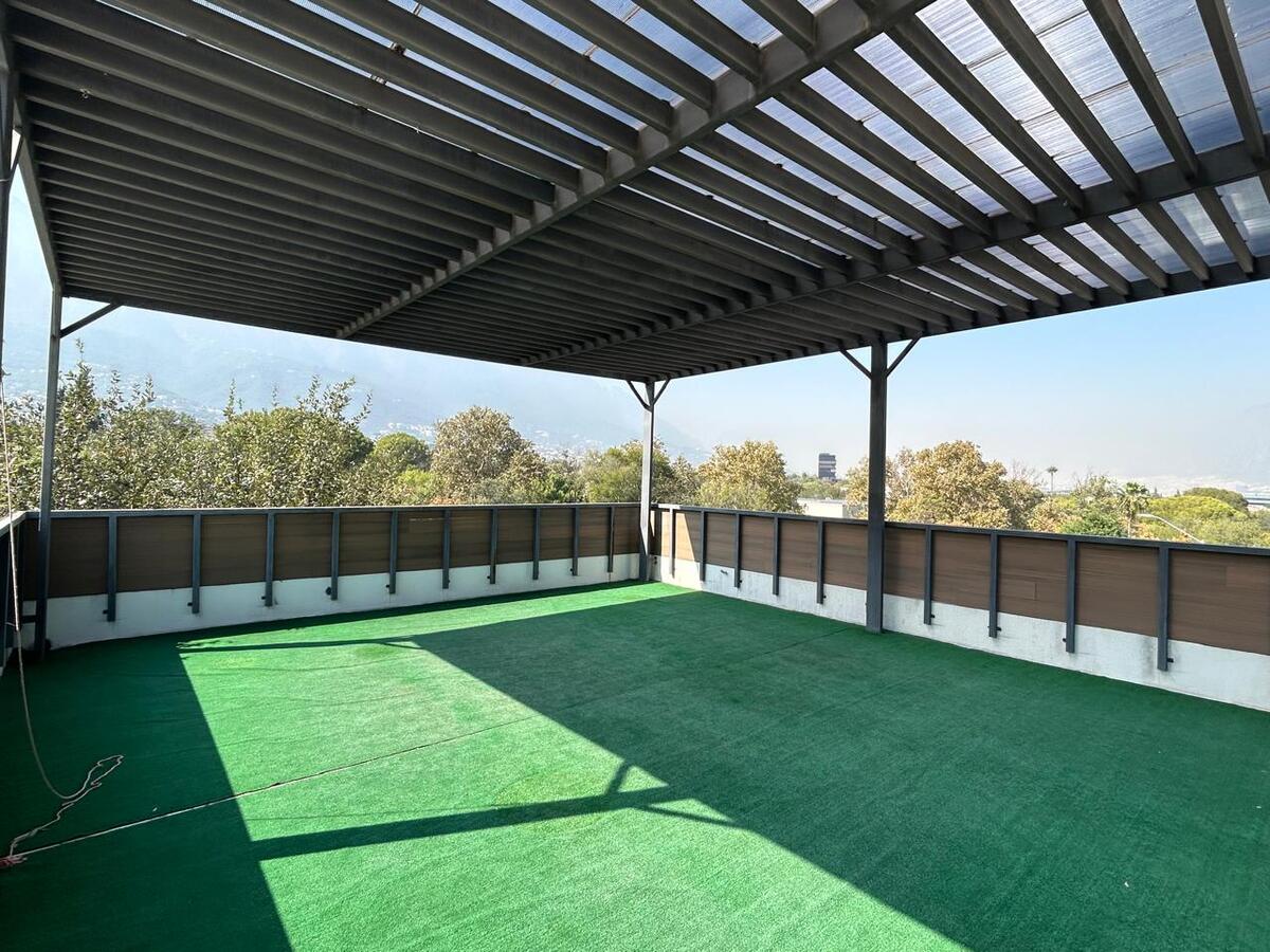 19 de 24: Roof Top Rec. PA