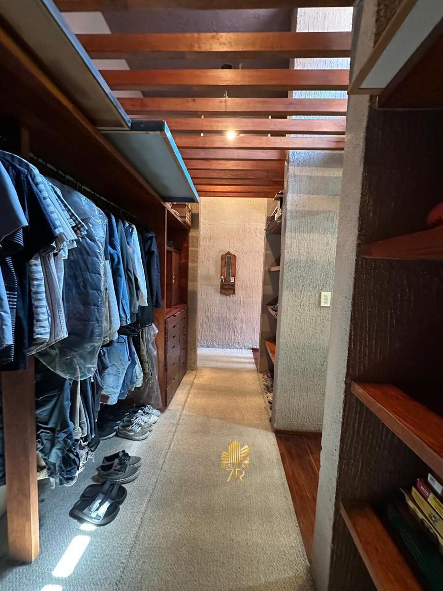 12 de 40: Las 3 principales recaámaras con vestidor y baño