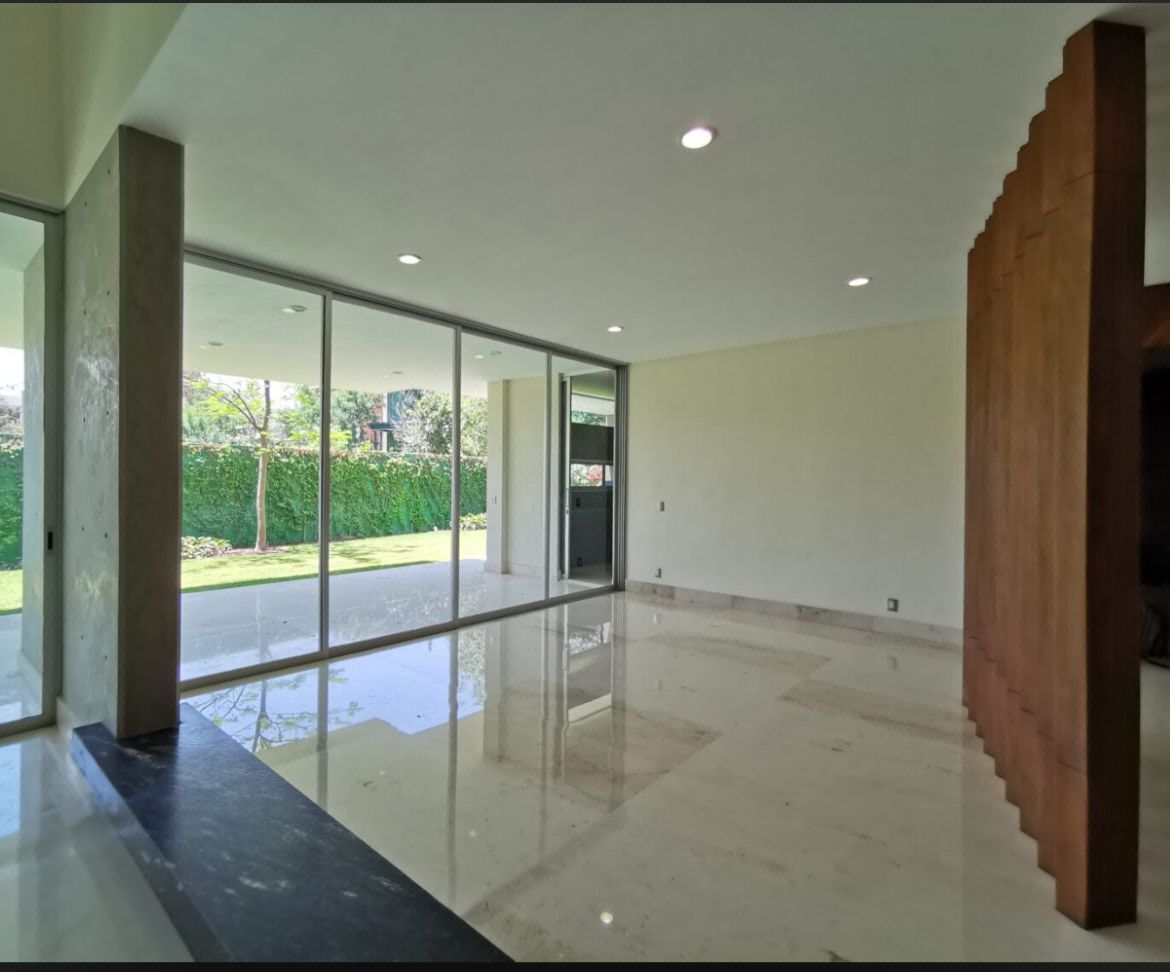 Residencia de Lujo en Venta – Bosque de los Lagos, Zona Andares - foto 5