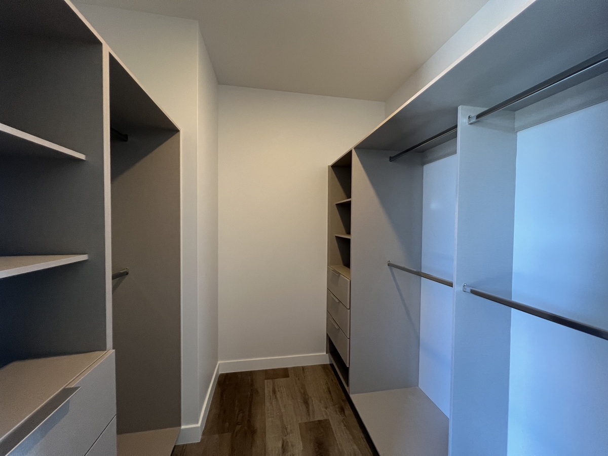 13 de 21: Walking closet