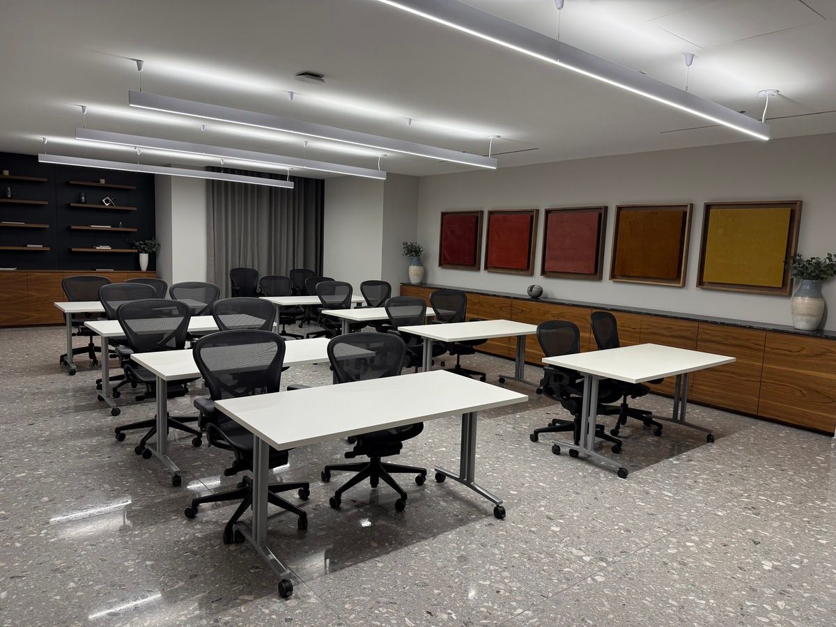 5 of 15: sala de juntas