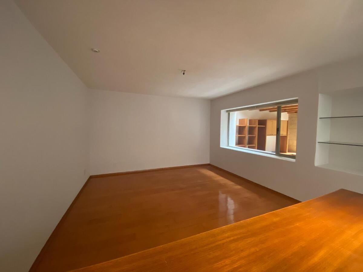 10 de 38: Sala comedor