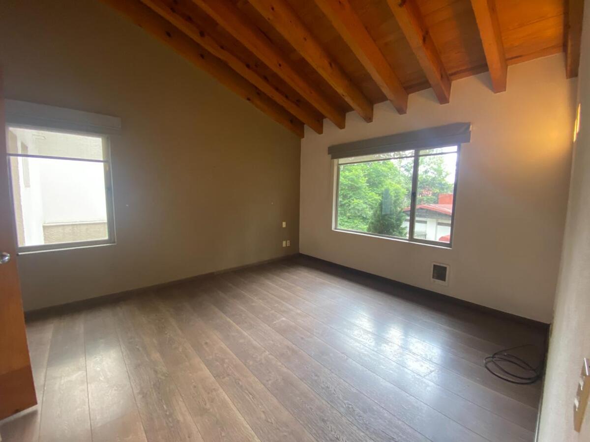 23 de 38: Recámara2