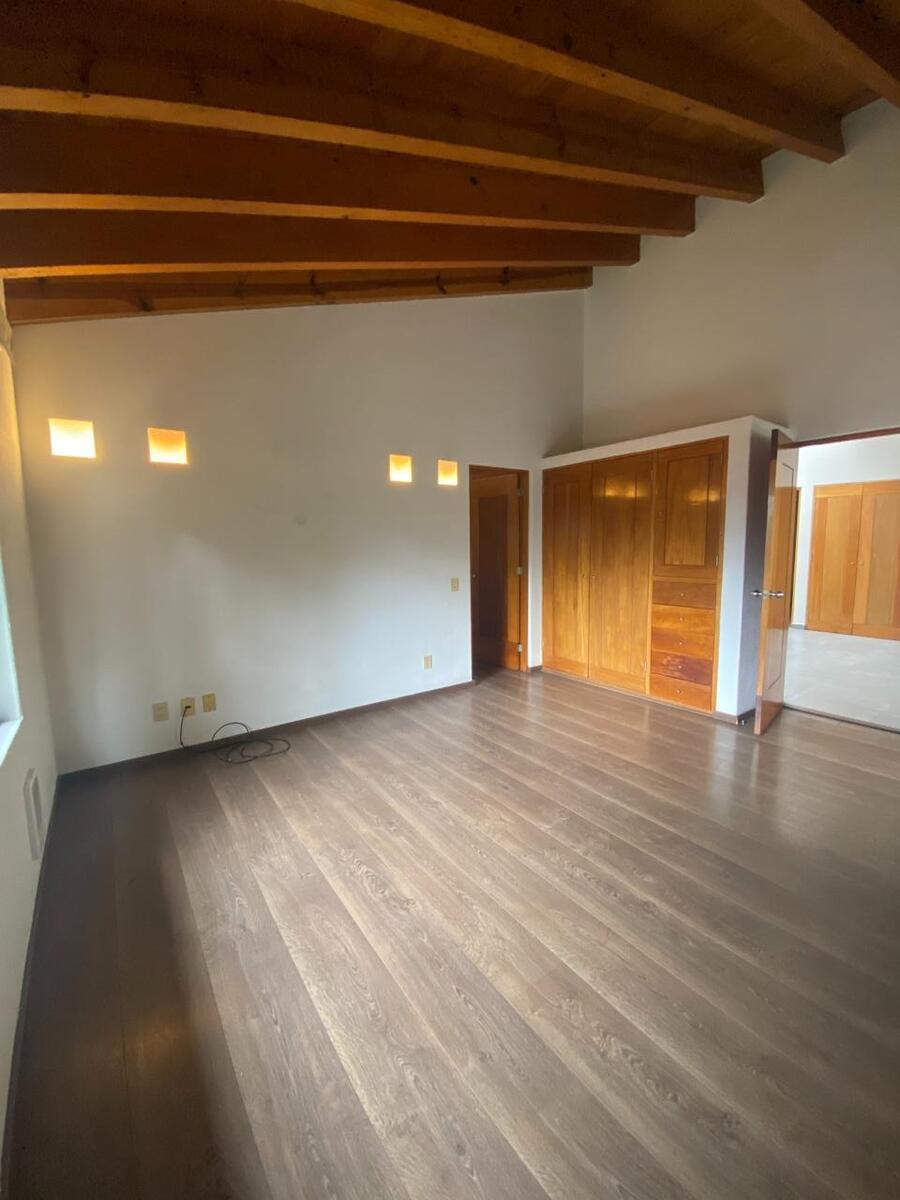 29 de 38: Recámara1.1