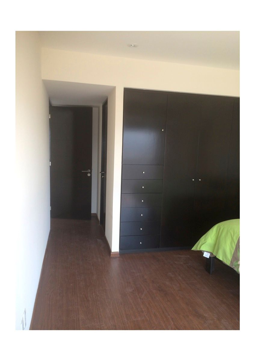 10 de 15: Closet estudio