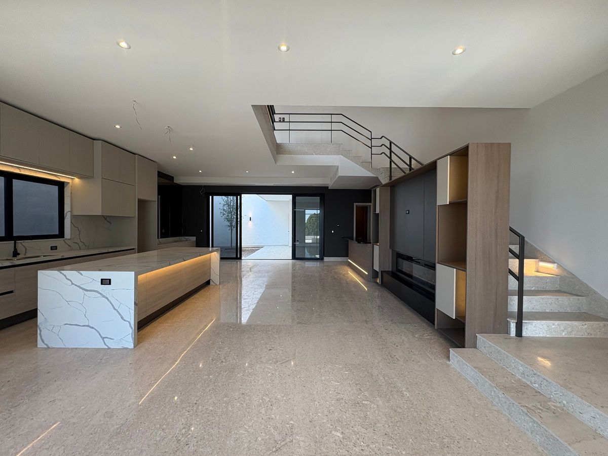 2 de 20: Área social