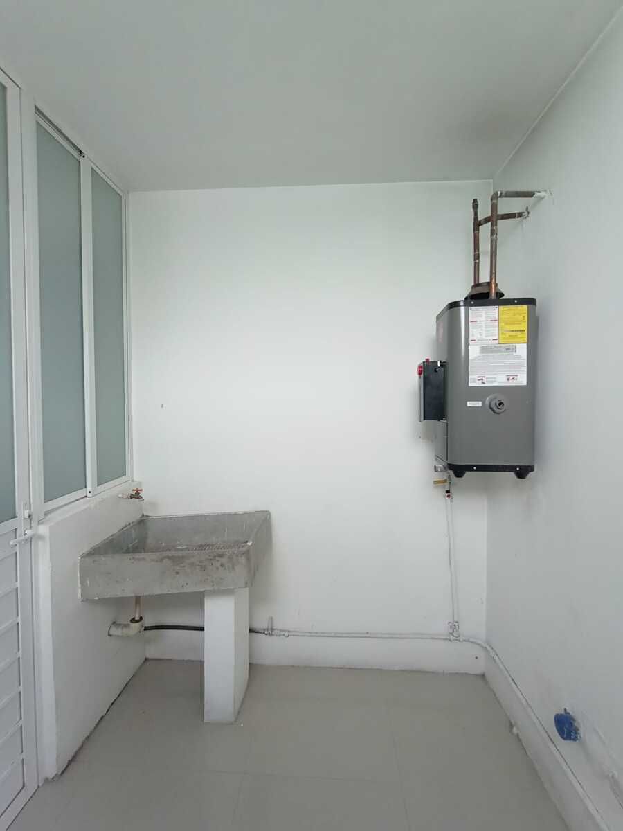 16 de 25: cuarto de lavado