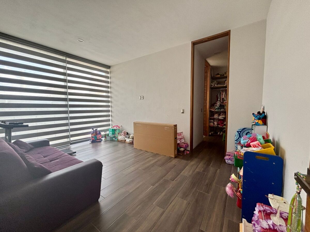 29 de 48: Habitación Secundaria 2