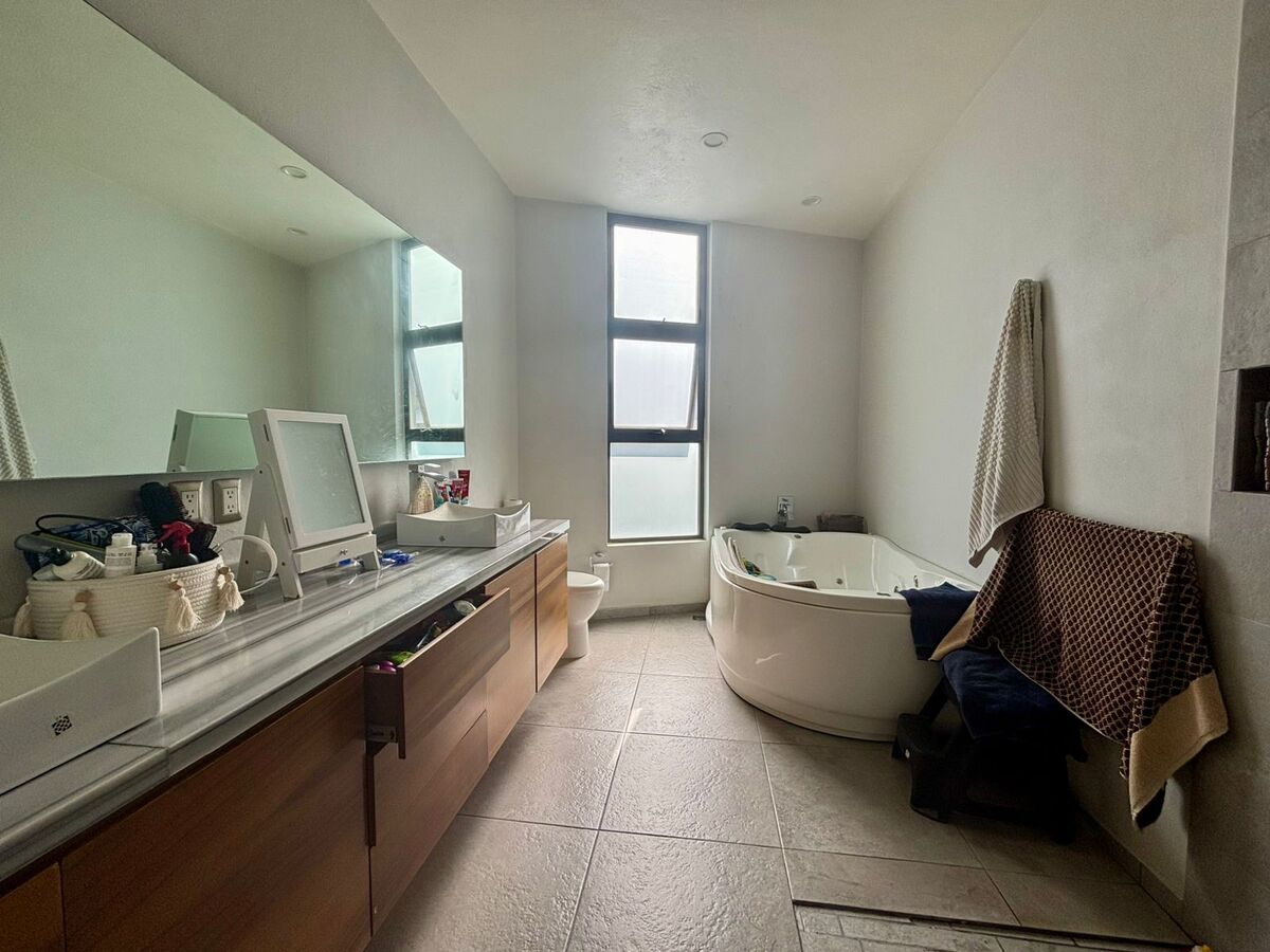 39 de 48: Baño Principal