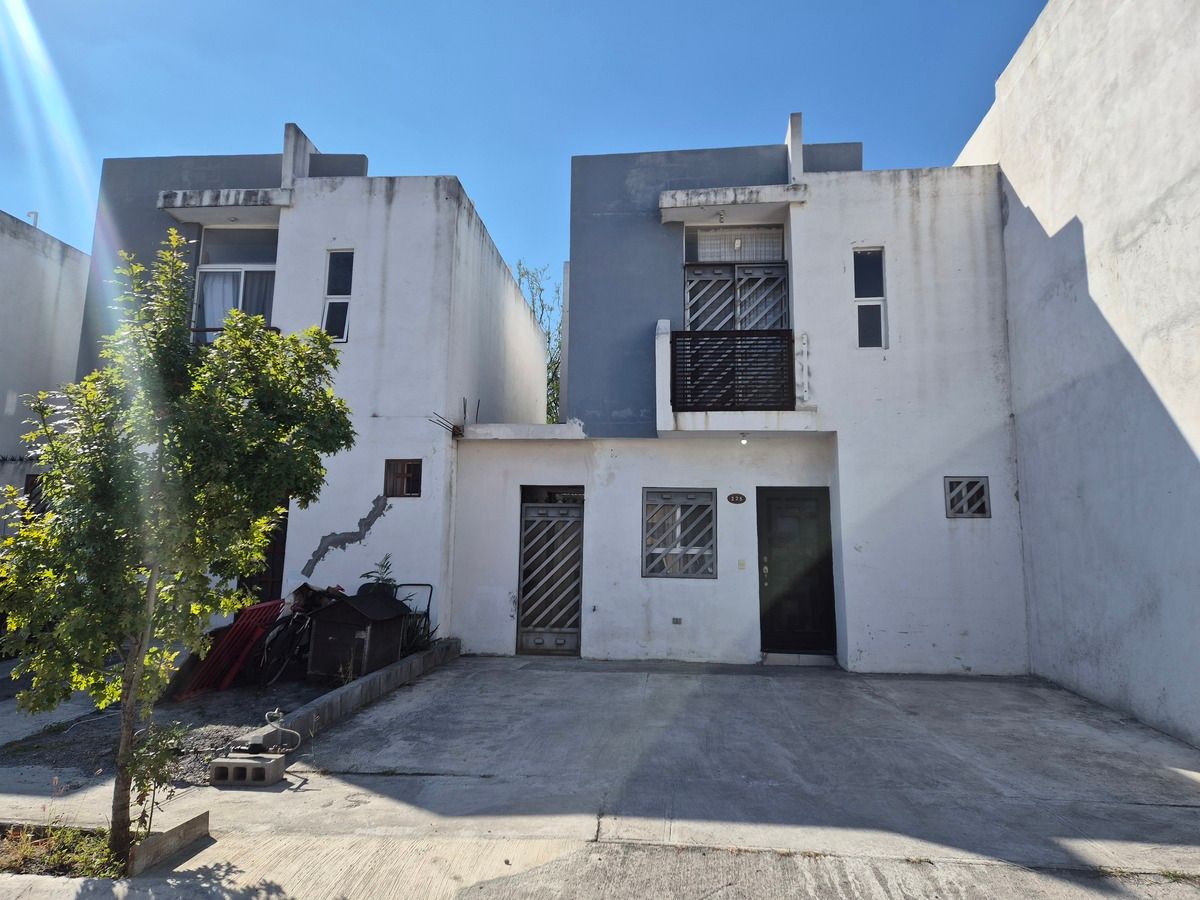 Casa en renta en Privadas Diamante, Gral. Escobedo, foto 1 de 10