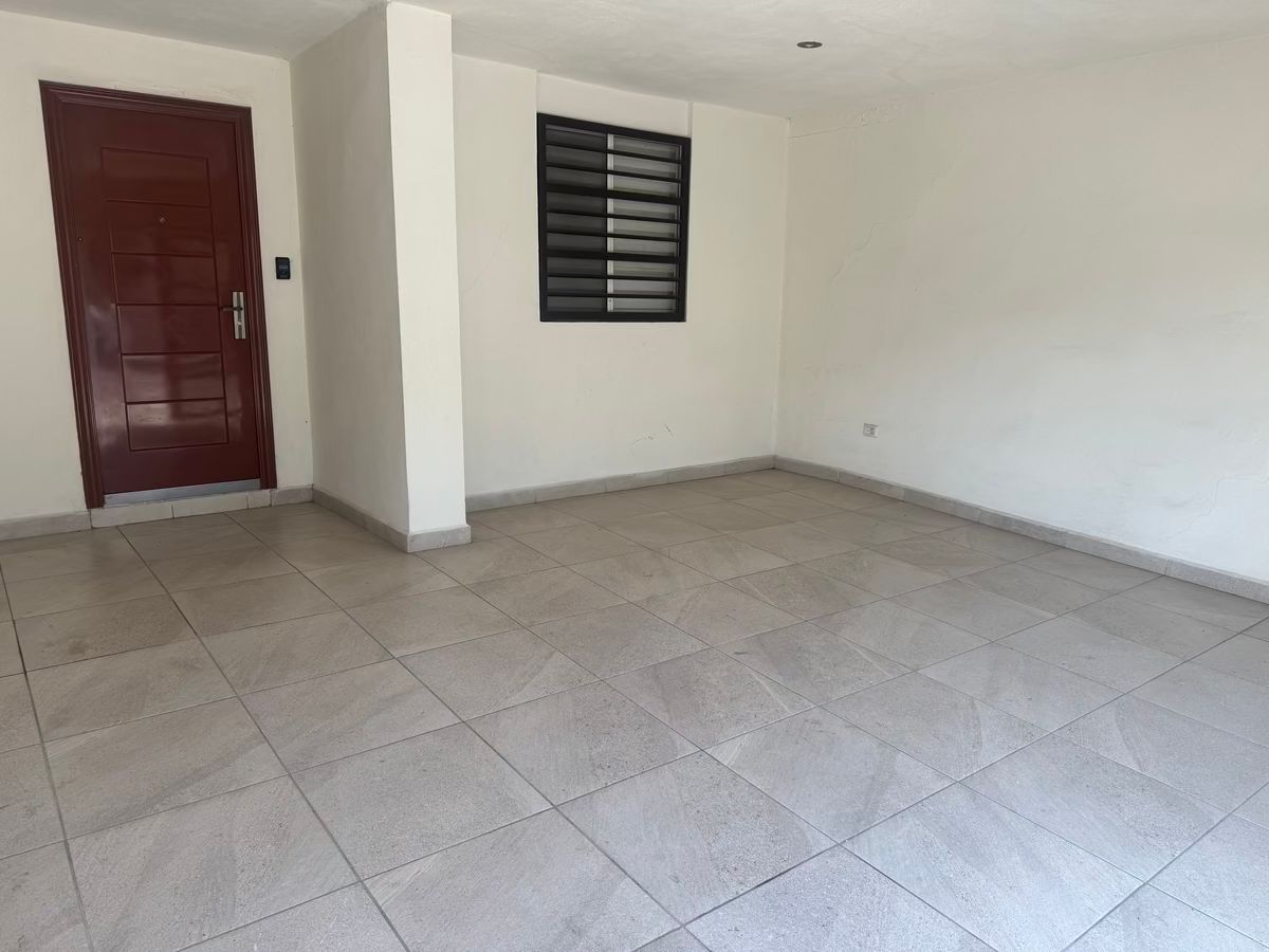 20 de 22: Cochera doble