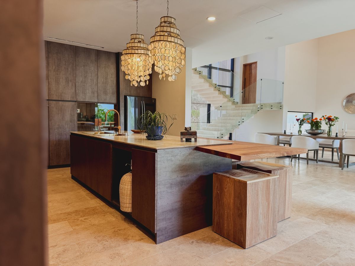 18 de 35: Area de cocina e Isla multiusos