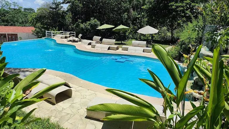Hotel en venta en Palenque, Chiapas | 24,000 m² | En operación - foto 2