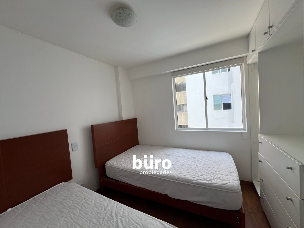 7 de 17: Dormitorio segundario