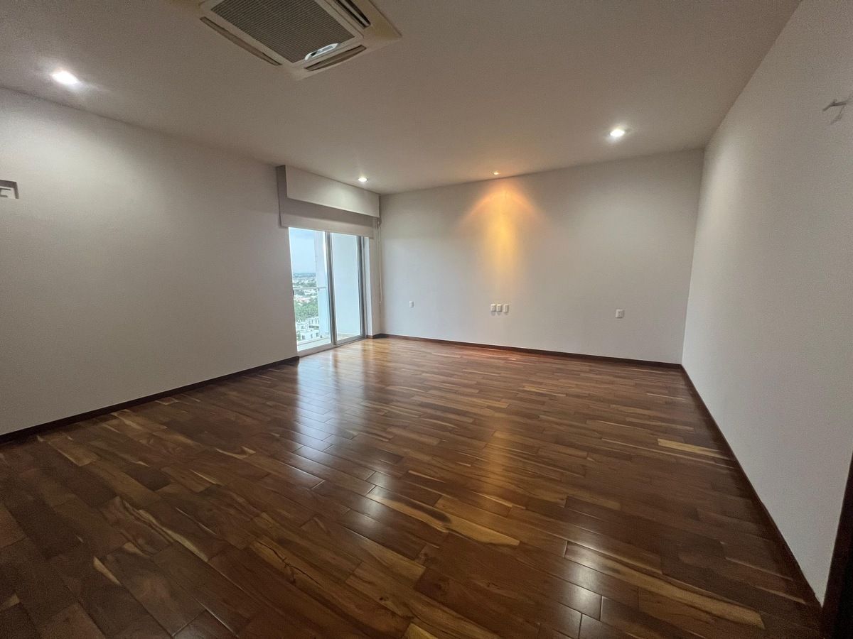 4 de 41: Recámara 2