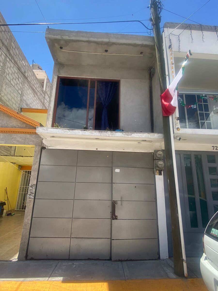 1 de 15: Fachada Principal