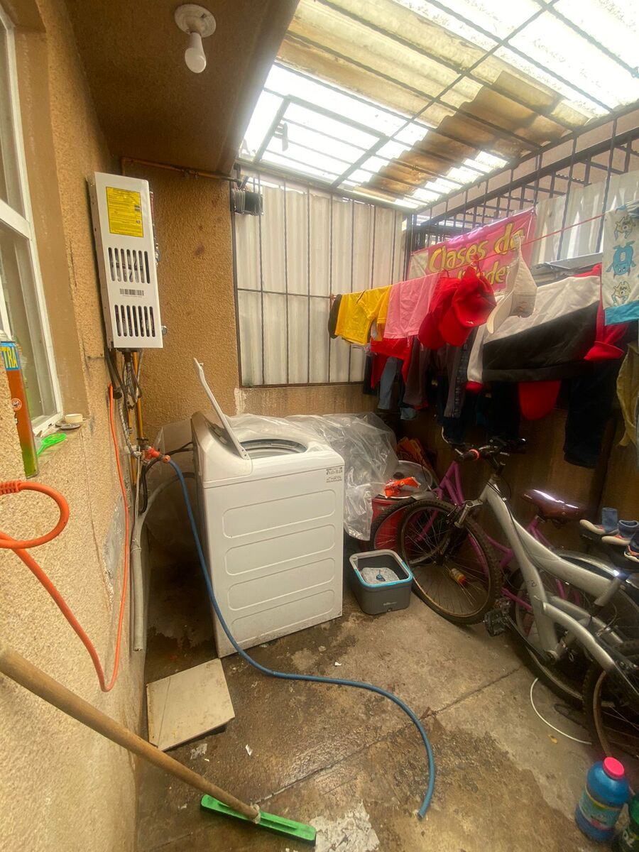 6 de 15: Patio de servicio