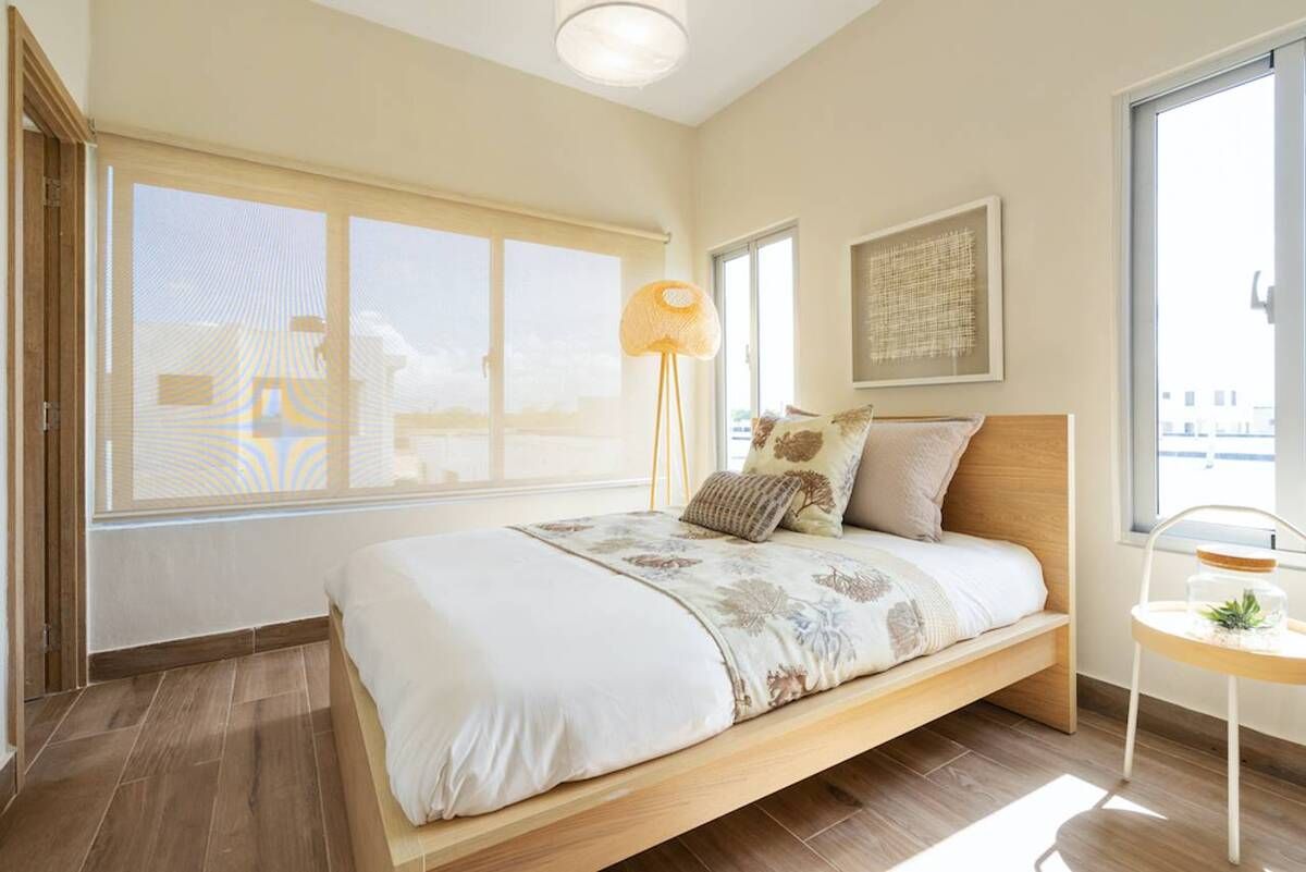 16 de 16: HABITACIÓN