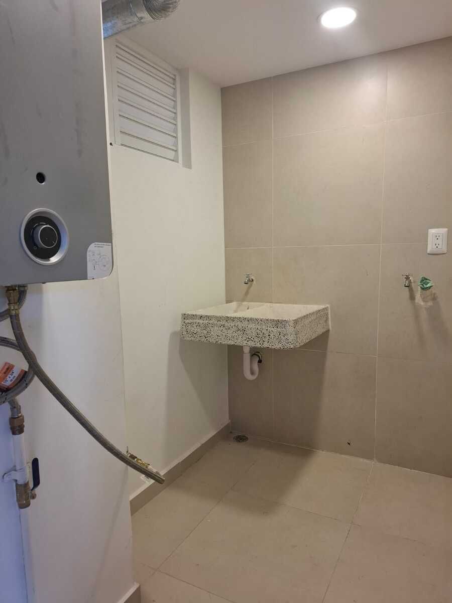 13 of 13: Área de lavado