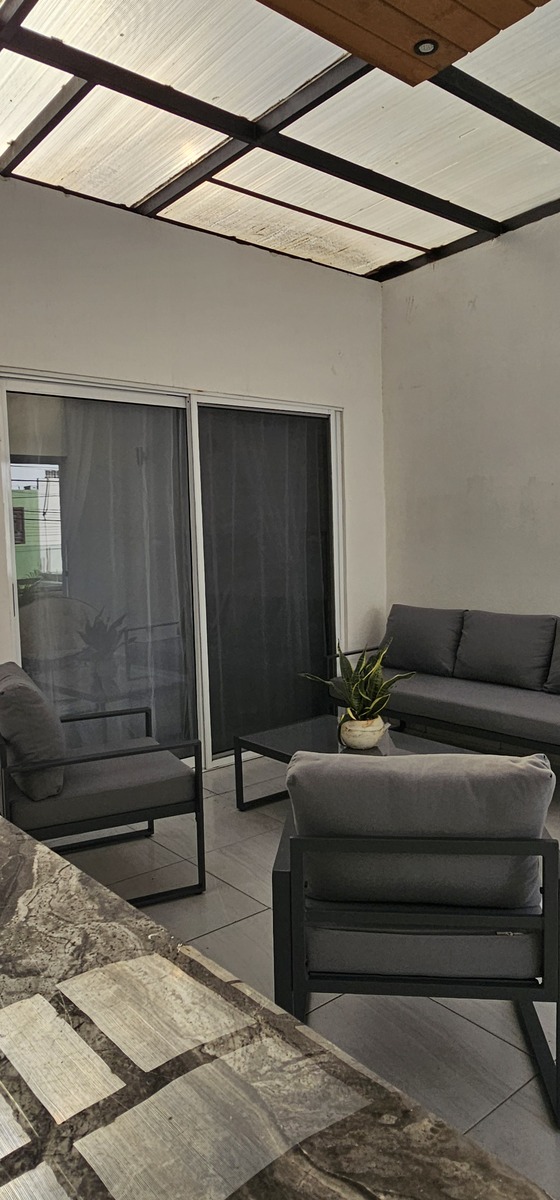 15 de 18: Detalle terraza