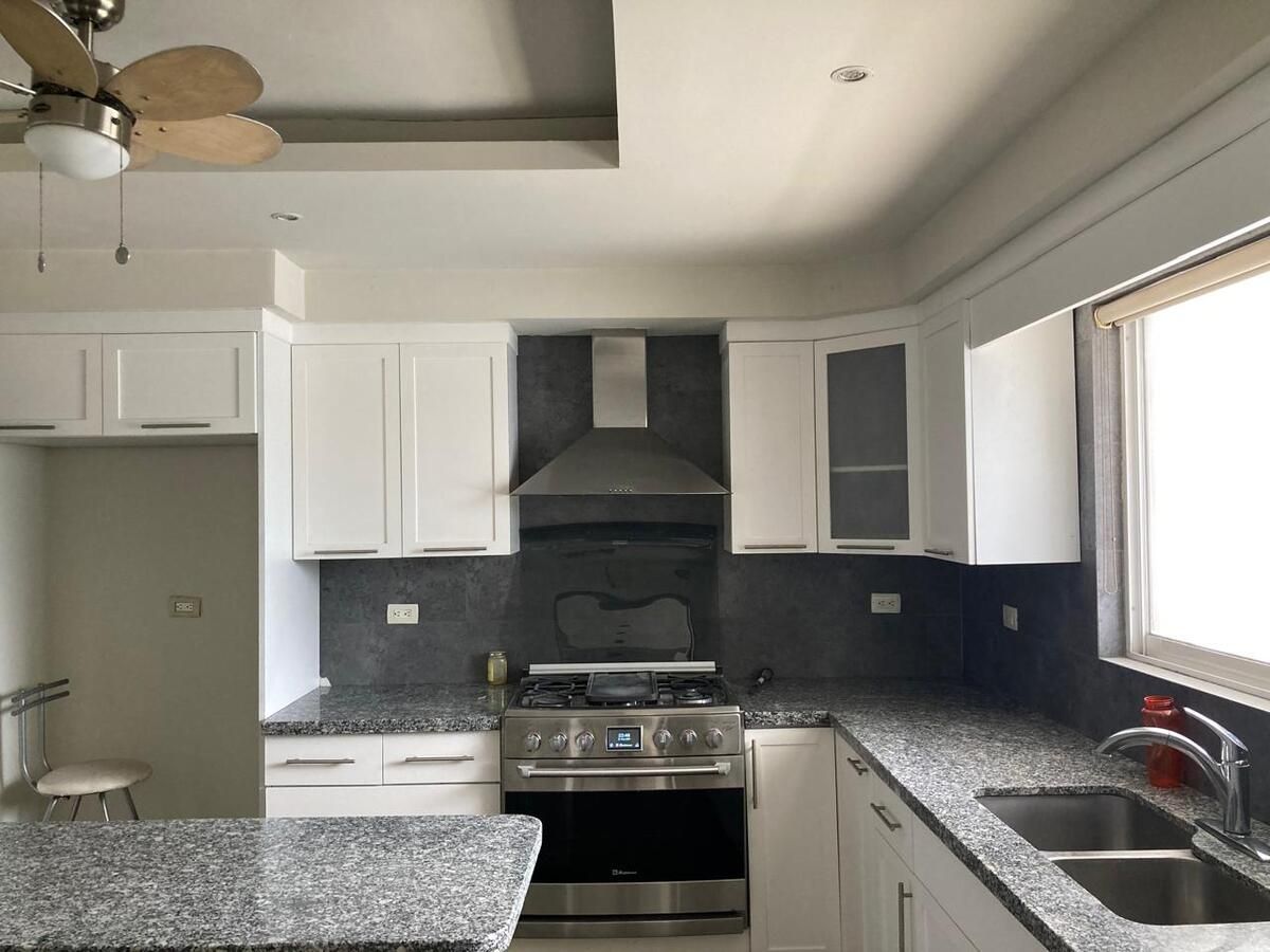 6 de 27: Cocina integral