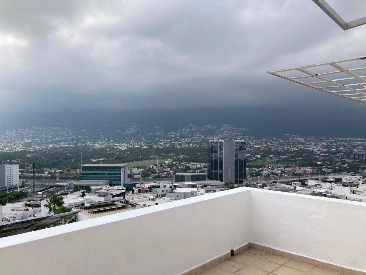 13 de 27: Terraza con vistas