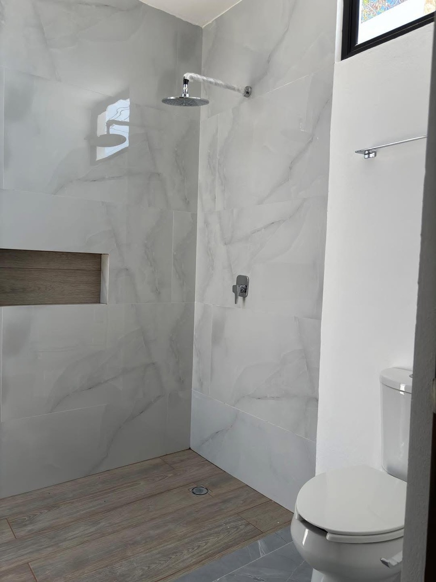 8 de 15: Baño Recámara Principal