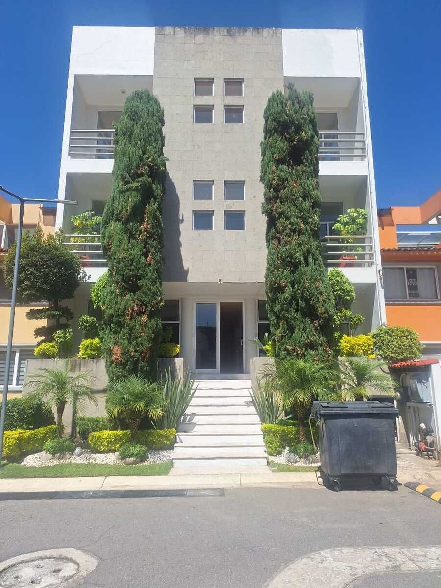 19 de 24: Casa club con Amenidades