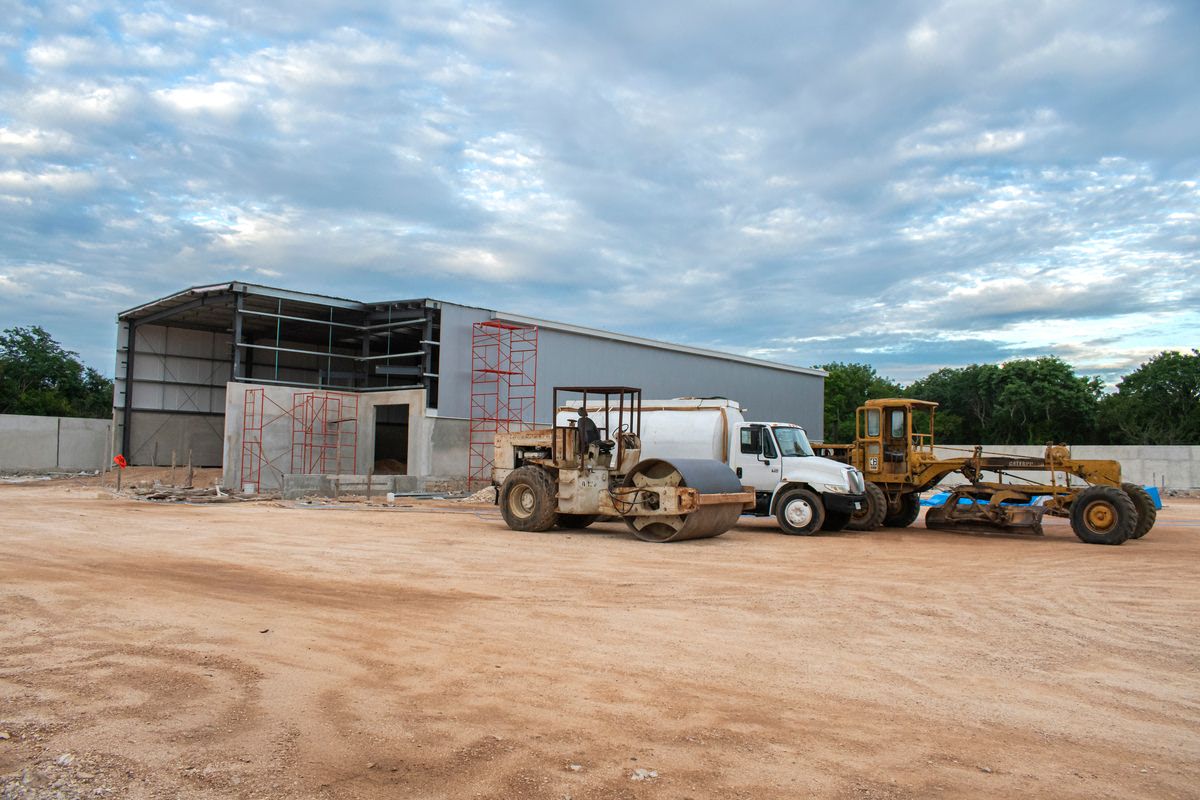Bodegas Industriales en Venta — Santa Cruz Palomeque, Mérida, Yucatán