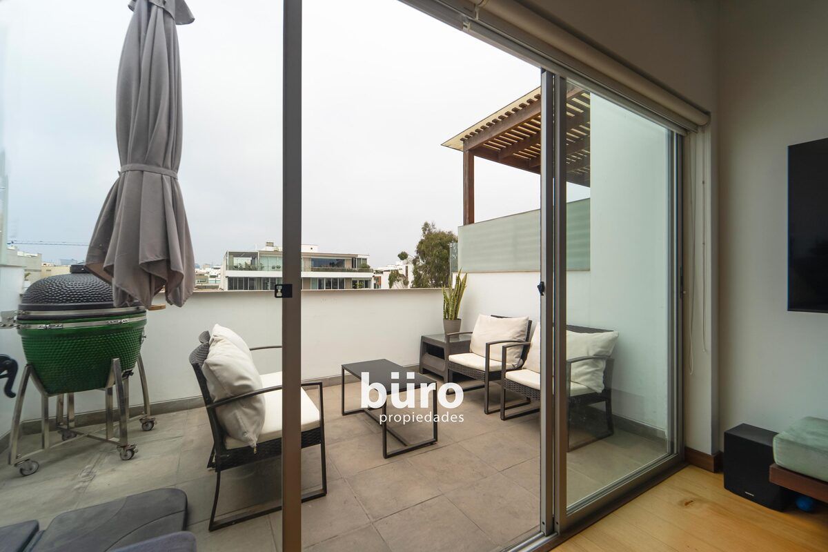 6 de 16: Terraza 2do. nivel