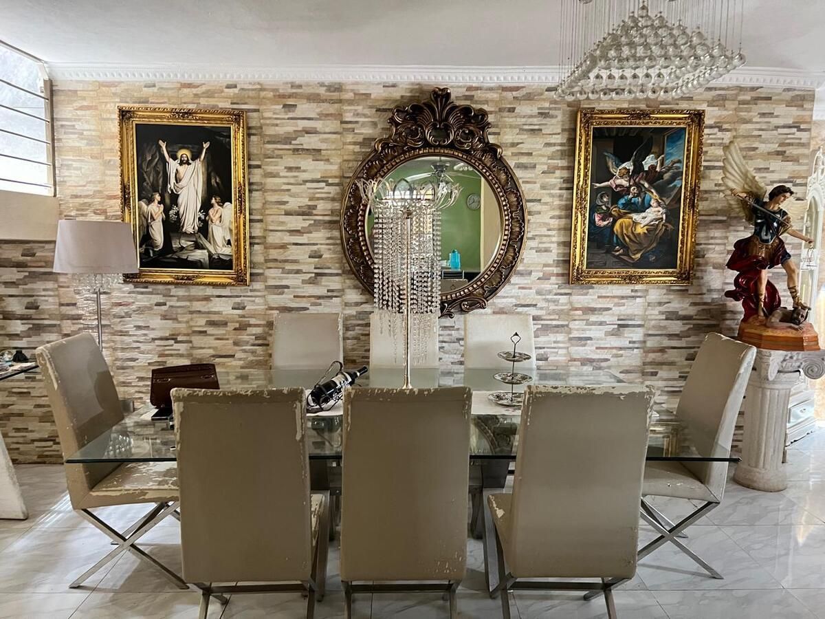 9 de 35: Área de comedor