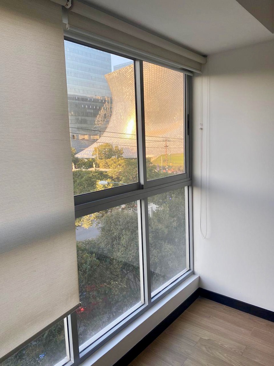 10 of 22: Vista recámara