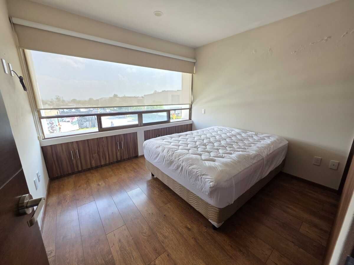 21 de 33: recámara secundaria 2