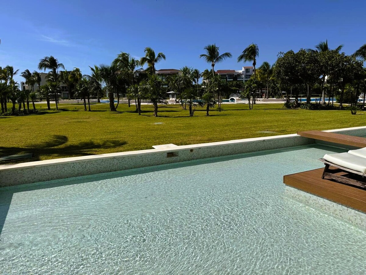 6 de 36: DEPARTAMENTO CON ALBERCA PRIVADA