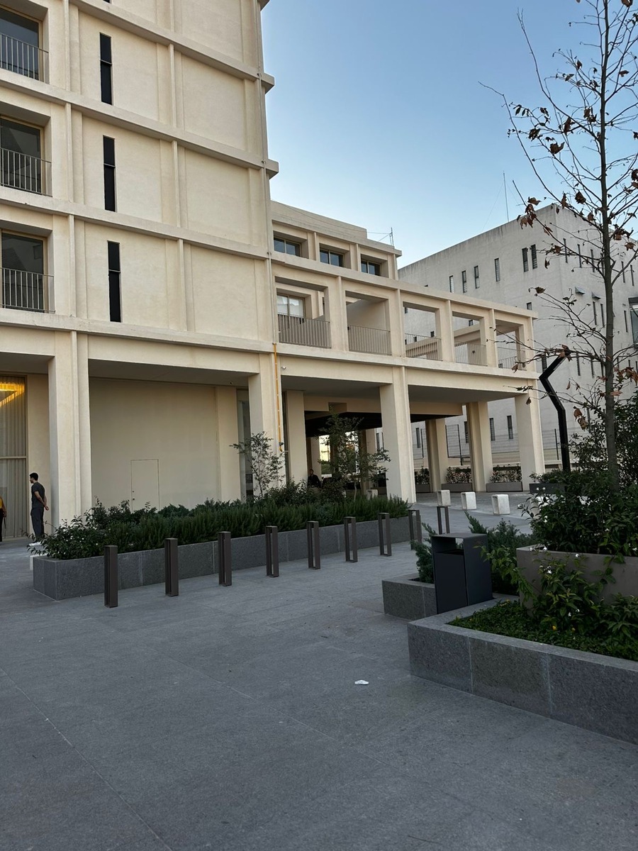 18 of 33: Andador gastronomico