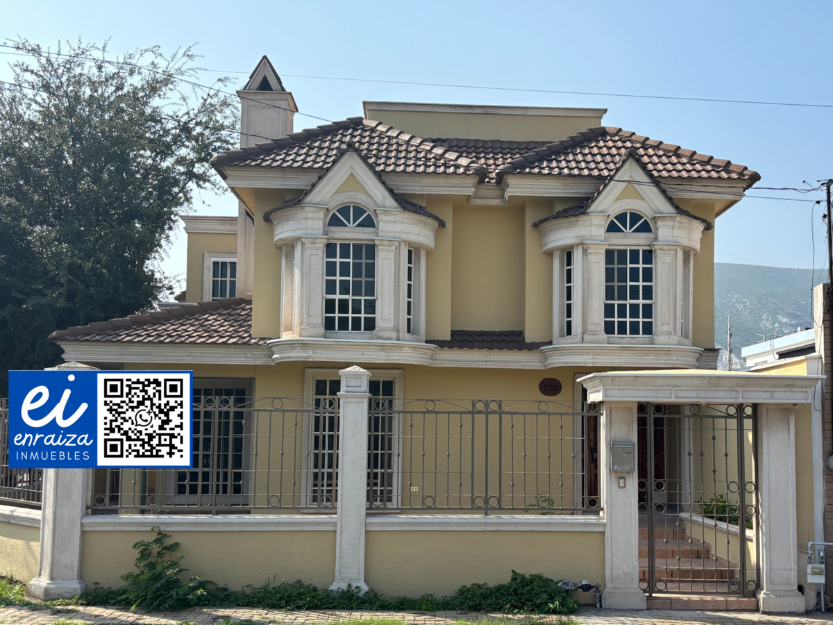 3 of 14: Fachada principal