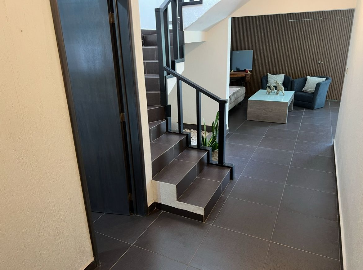 Oportunidad Casa Venta Privada Lucepolis Fraccionamiento Milenio III Queretaro - foto 2