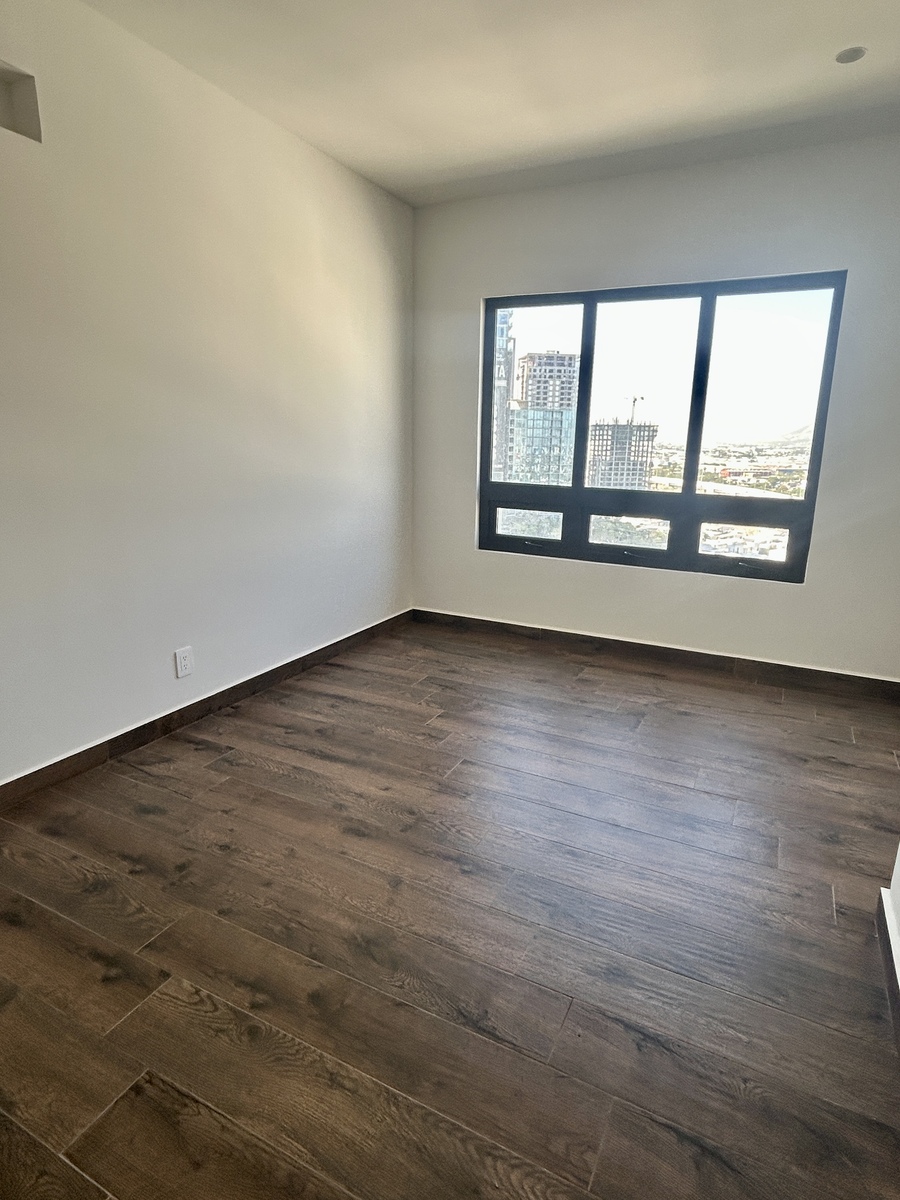 8 de 15: RECAMARA SECUNDARIA