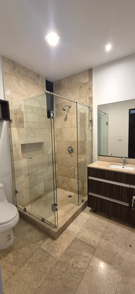 17 de 23: BAÑO 2 REC SECUNDARIA