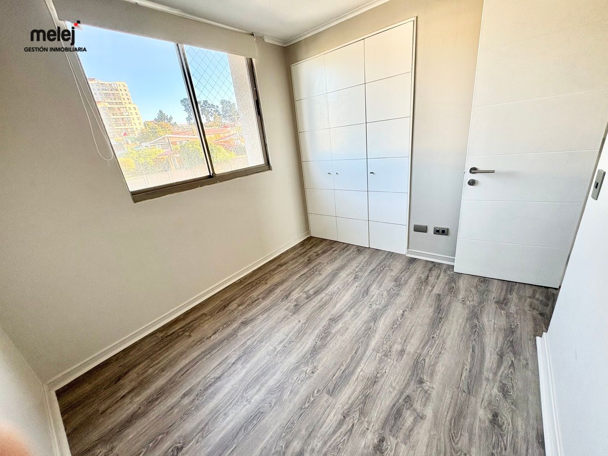 11 de 23: Dormitorio 2