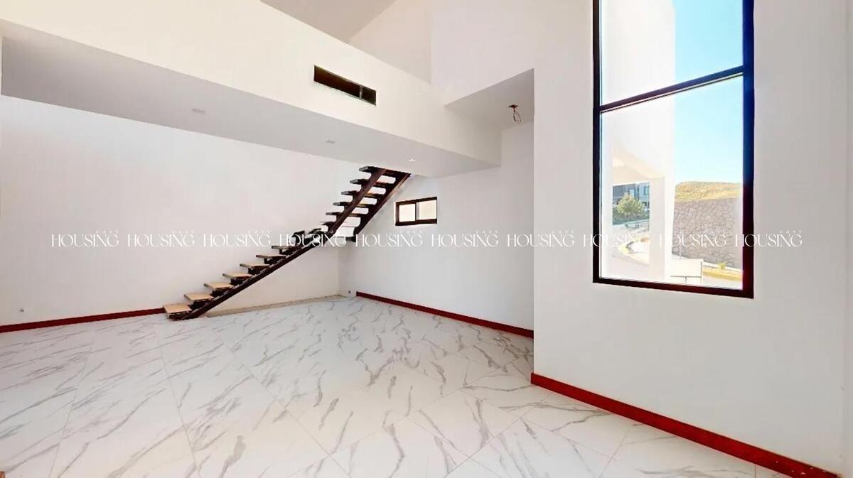 2 de 13: Sala/Comedor