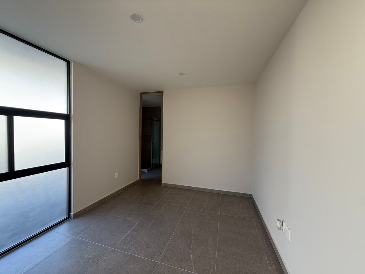 2 of 18: Recámara en PB