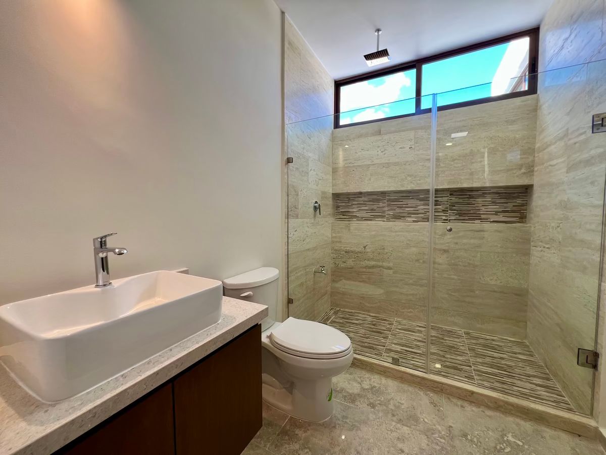 11 de 29: Baño Recámara Principal