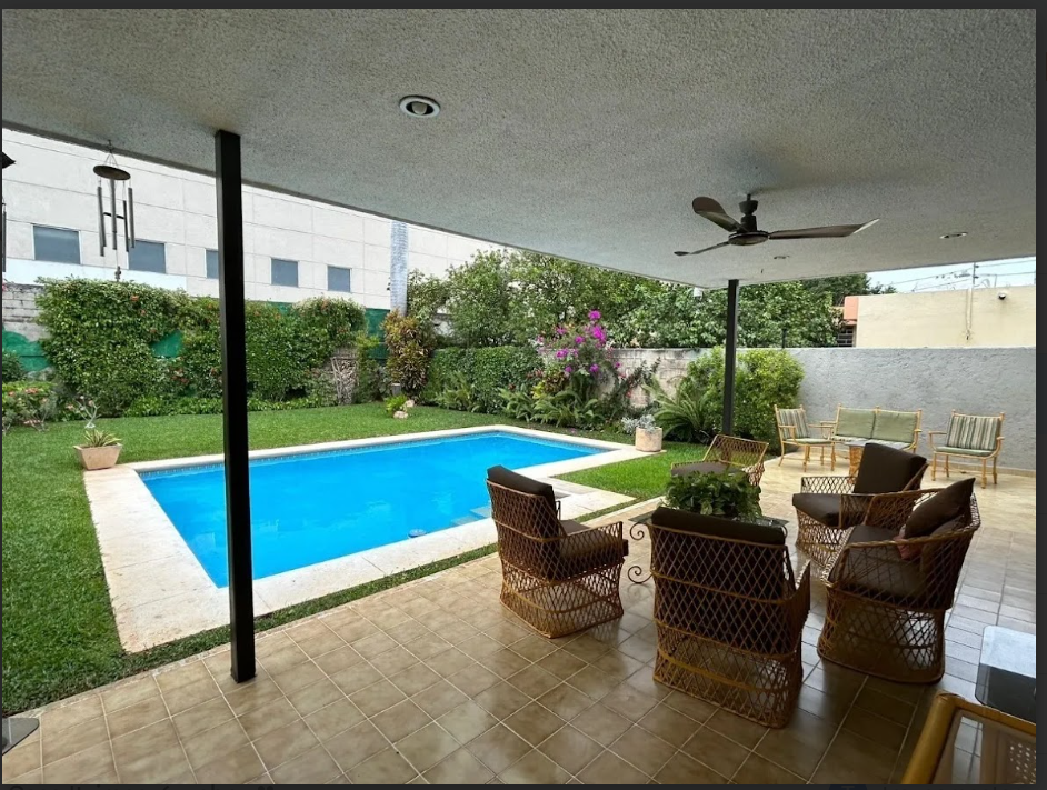 16 de 16: Terraza Techada y Alberca