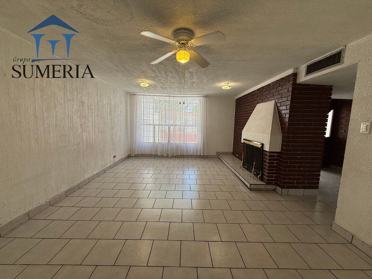 Sala, photo 8 of 21