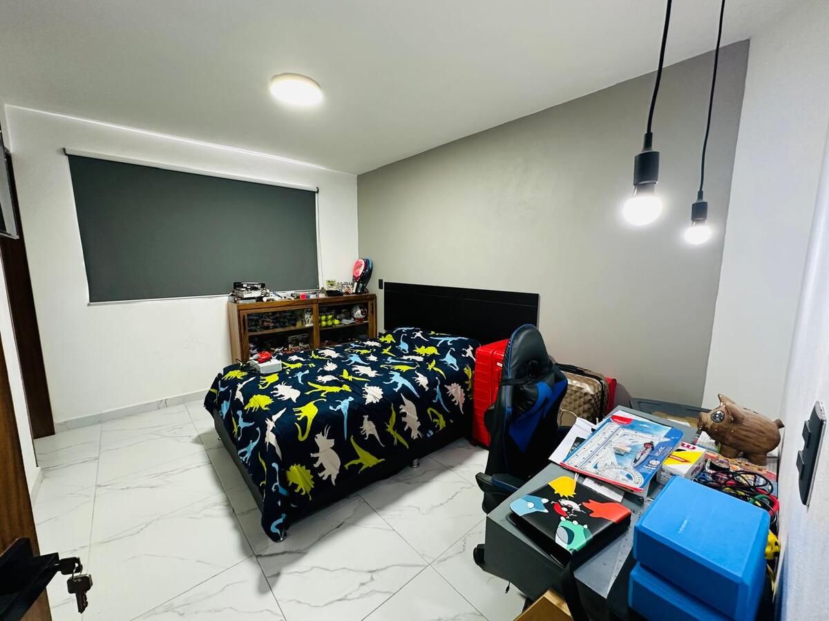 22 de 26: RECAMARA 4