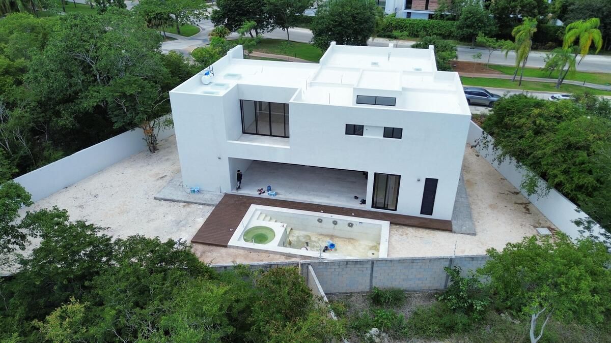 6 de 34: Fachada trasera