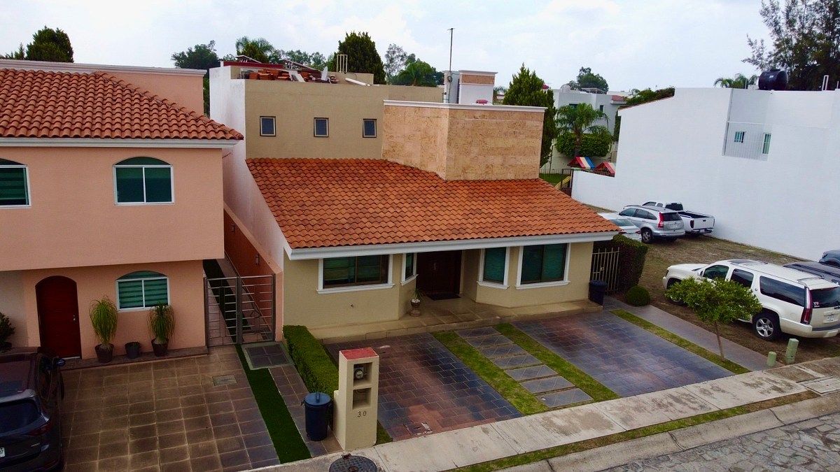 Casa en Venta, Bugambilias, Primera Sección, Zapopan, Jalisco, foto 1 de 36