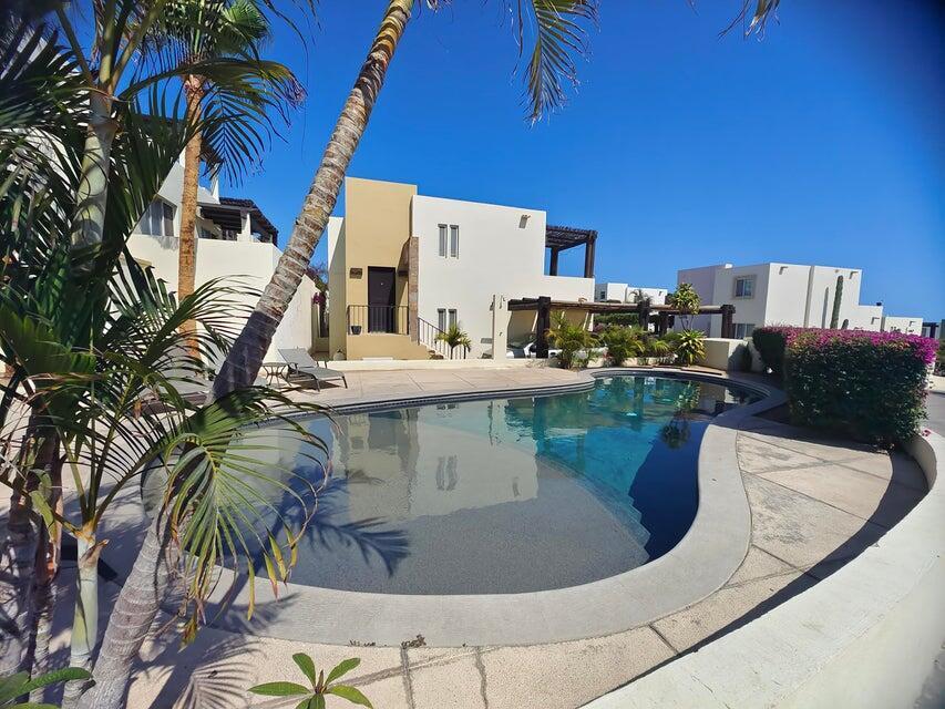 1 de 13: Alberca comun